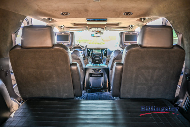 Used 2017 Cadillac Escalade Platinum AWD/4WD image 16