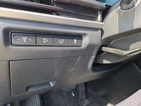 Used 2025 Kia Telluride S FWD image 26
