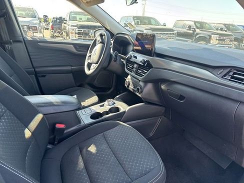Used 2025 Ford Escape Active image 13