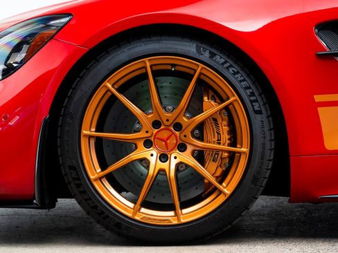 Used 2020 Mercedes-Benz AMG GT R image 5