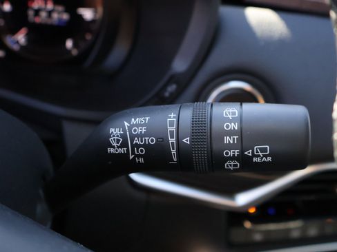 Certified 2025 MAZDA CX-70 3.3 Turbo w/ Premium Package image 46