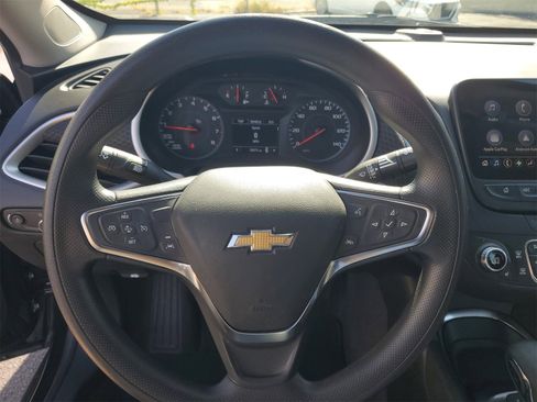Used 2024 Chevrolet Malibu LT image 10