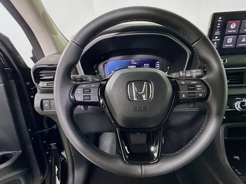 Certified 2026 Honda Pilot EX-L image 18