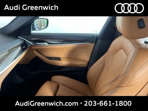 Used 2019 BMW 530i xDrive w/ Premium Package AWD/4WD image 24