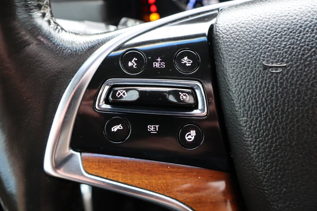 Used 2016 Cadillac Escalade Luxury AWD/4WD image 31
