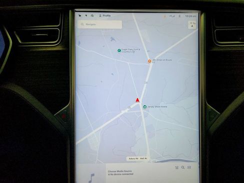 Used 2016 Tesla Model X 90D image 24