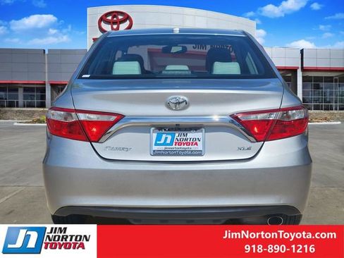 Used 2016 Toyota Camry XLE FWD image 6