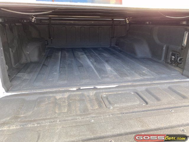 Used 2020 Jeep Gladiator Rubicon AWD/4WD image 9