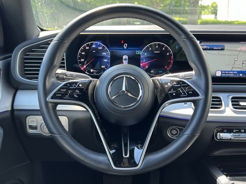 Certified 2024 Mercedes-Benz GLE 350 4MATIC image 18