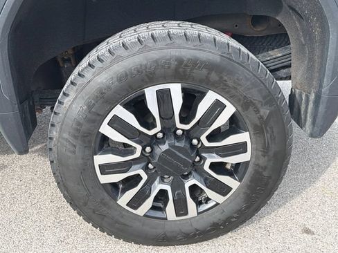 Used 2024 GMC Sierra 2500 Denali Ultimate AWD/4WD image 46
