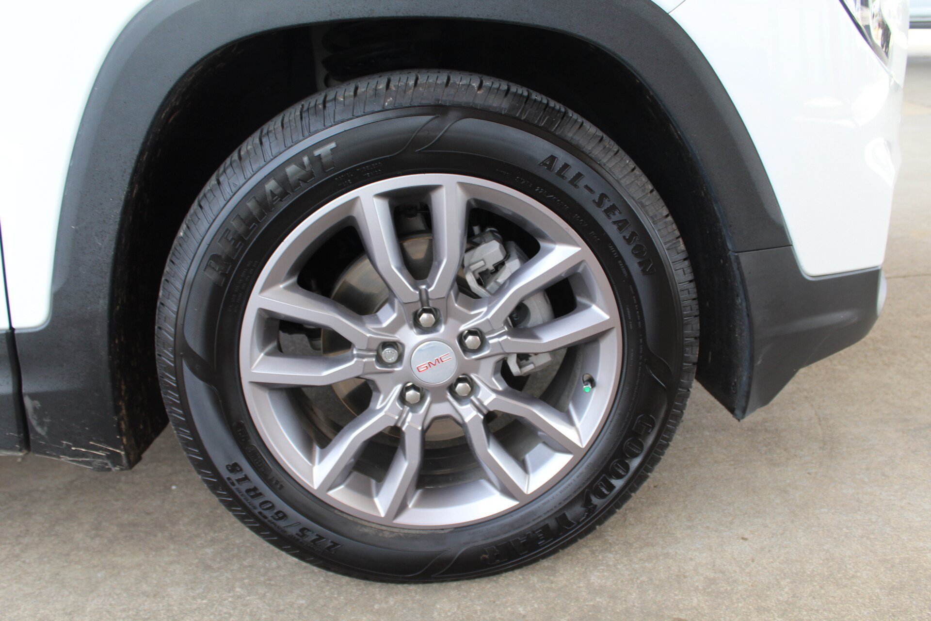 Used 2022 GMC Terrain SLT w/ Tech Package FWD image 55