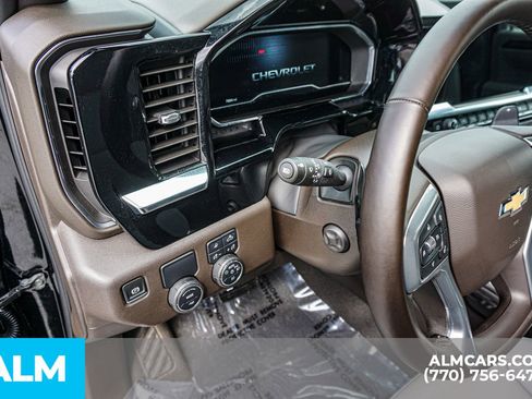 Used 2025 Chevrolet Silverado 1500 LTZ w/ LTZ Convenience Package II RWD image 37