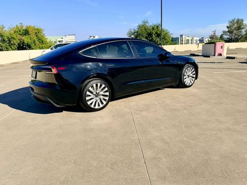 Used 2024 Tesla Model 3 Standard Range RWD image 5