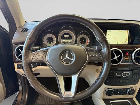 Used 2014 Mercedes-Benz GLK 350 4MATIC image 13