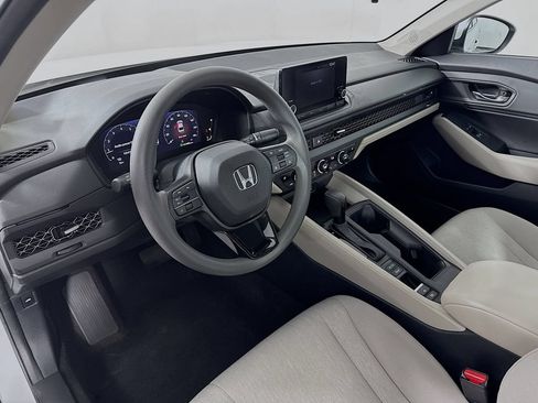 Used 2023 Honda Accord EX image 8