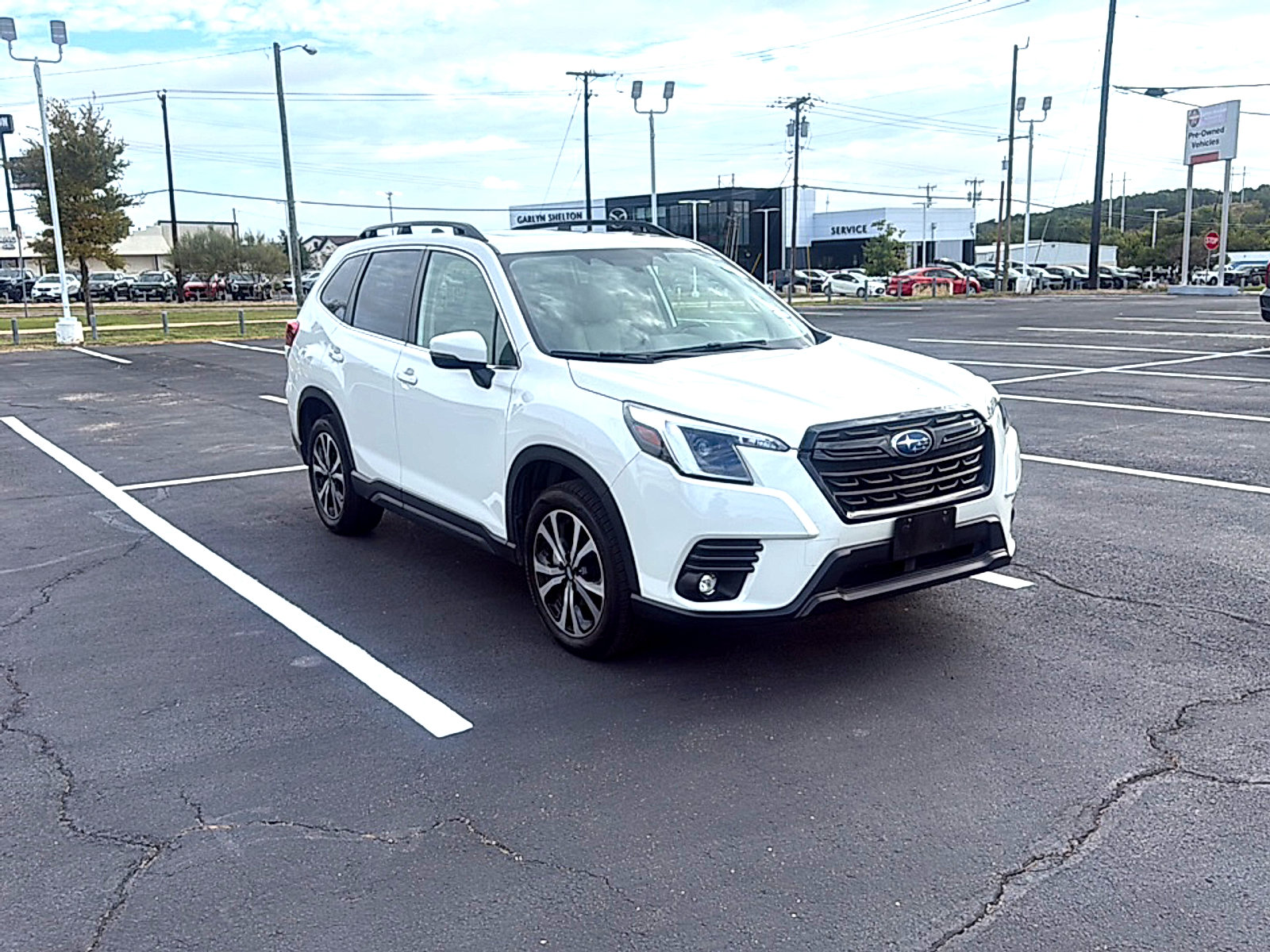 Used 2024 Subaru Forester Limited AWD/4WD image 4