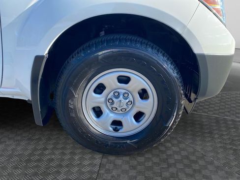 Used 2021 Nissan Frontier S image 33