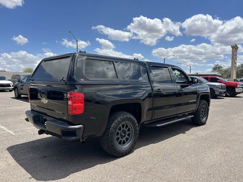 Used 2018 Chevrolet Silverado 1500 LT w/ All Star Edition AWD/4WD image 4