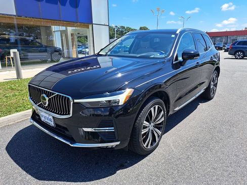 Used 2023 Volvo XC60 B5 Ultimate w/ Climate Package AWD/4WD image 2