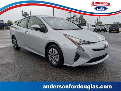 Used 2018 Toyota Prius Two w/ Prius Two Safety Plus Package FWD image 1
