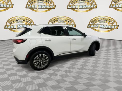 Used 2024 Buick Envision Preferred AWD/4WD image 3