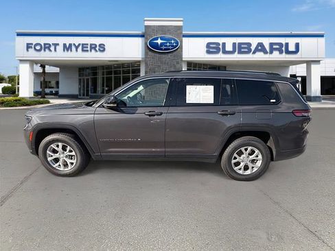 Used 2023 Jeep Grand Cherokee L Limited AWD/4WD image 7