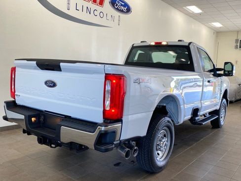 New 2026 Ford F250 XL w/ XL Chrome Package AWD/4WD image 7