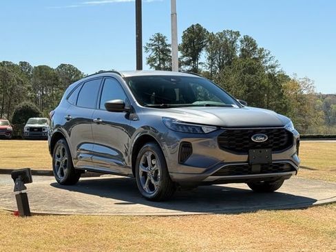 Used 2024 Ford Escape ST-Line image 1