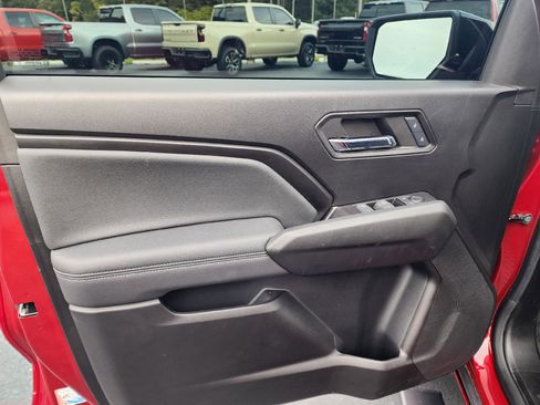 Used 2024 GMC Canyon Elevation w/ Convenience Package image 15