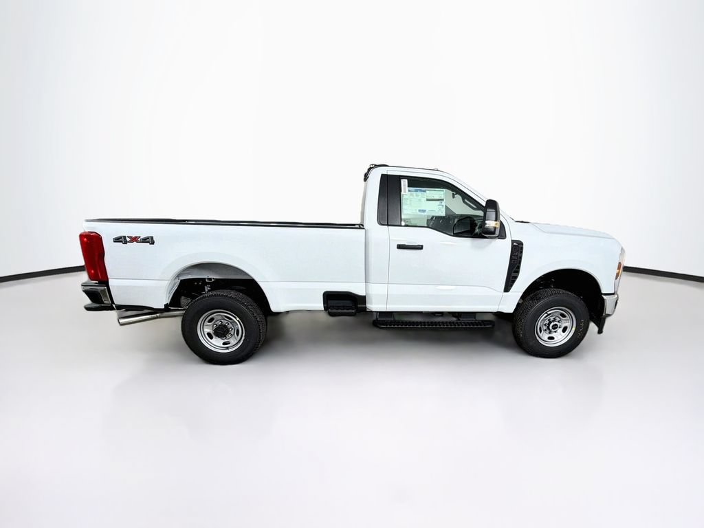 New 2027 Ford F350 XL w/ XL Driver Assist Package AWD/4WD image 4