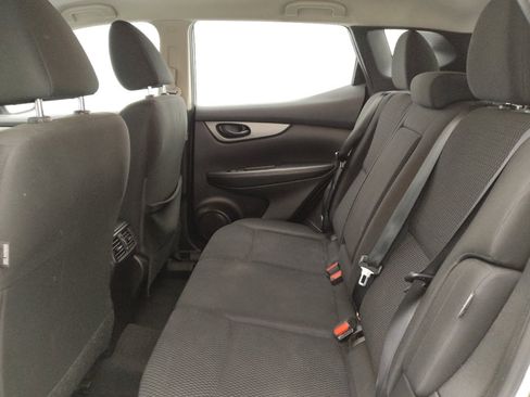 Used 2021 Nissan Rogue Sport S FWD image 18