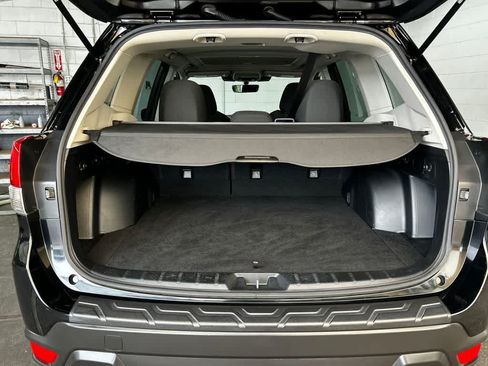 Certified 2023 Subaru Forester Premium AWD/4WD image 20