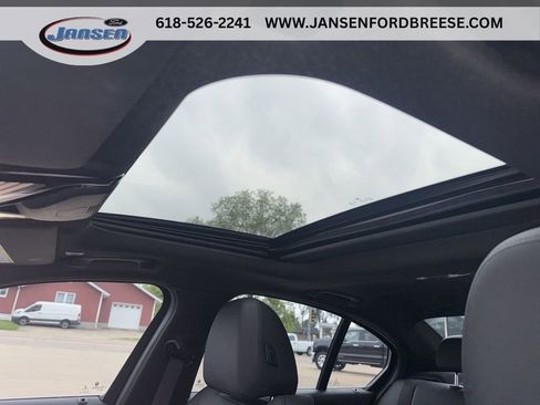 Used 2020 BMW 330i xDrive Sedan w/ Convenience Package AWD/4WD image 23