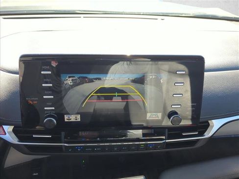 Certified 2021 Toyota Sienna Limited image 21