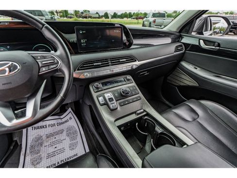 Used 2021 Hyundai Palisade Limited image 15