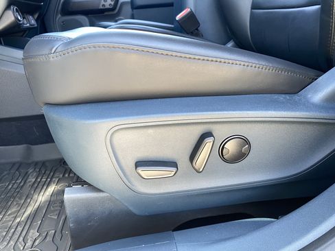 Used 2024 Ford Maverick Lariat w/ Black Appearance Package AWD/4WD image 20