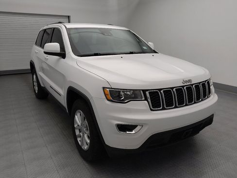 Used 2021 Jeep Grand Cherokee Laredo RWD image 13