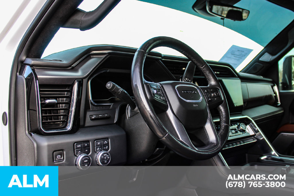 Used 2024 GMC Sierra 3500 Denali Ultimate AWD/4WD image 30