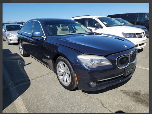 Used 2012 BMW 740Li image 4