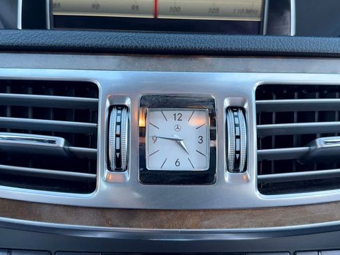 Used 2014 Mercedes-Benz E 350 Sedan image 14