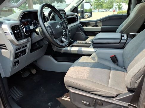Used 2022 Ford F150 XLT w/ Equipment Group 302A High AWD/4WD image 10