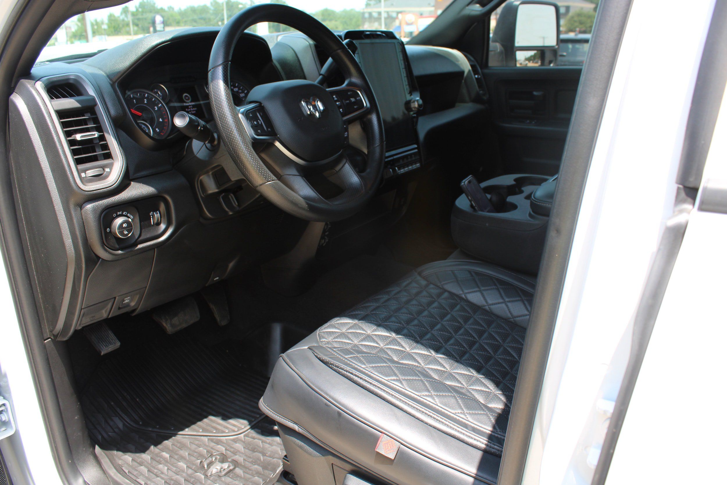 Certified 2026 RAM 2500 Tradesman AWD/4WD image 22