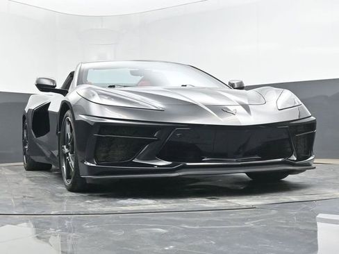 Used 2021 Chevrolet Corvette Stingray Premium Conv w/ Z51 Performance Package RWD image 44
