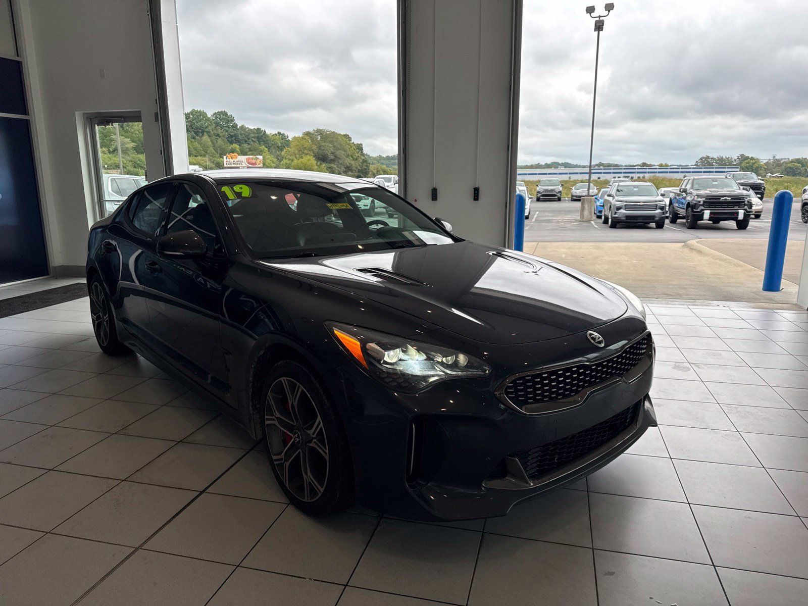 Used 2019 Kia Stinger GT AWD/4WD image 3