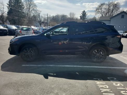 Used 2025 Subaru Outback Onyx Edition image 7