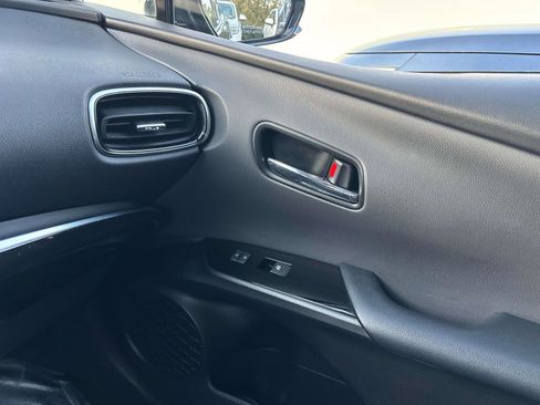 Used 2018 Toyota Prius Prime Premium w/ Carpet Mat Package image 24