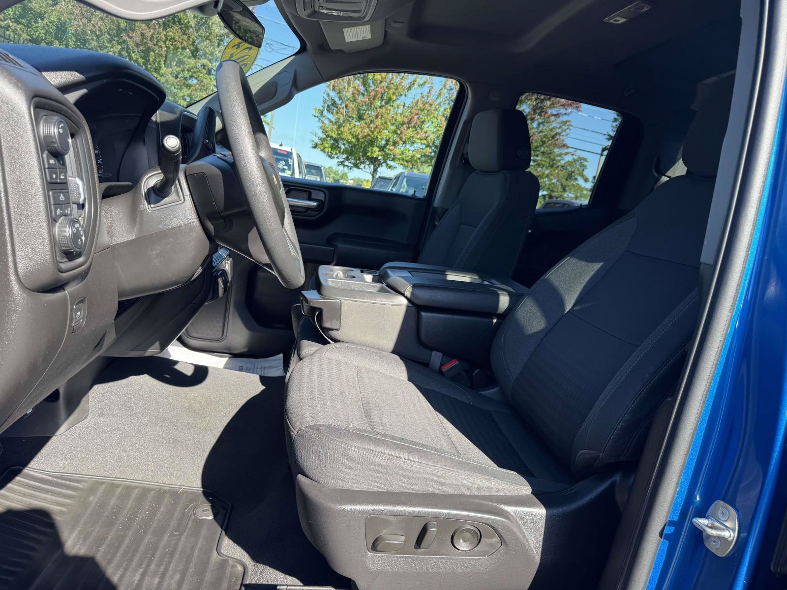 Used 2024 Chevrolet Silverado 1500 Custom AWD/4WD image 12