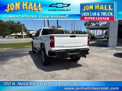 Used 2024 Chevrolet Silverado 2500 Custom w/ Custom Value Package AWD/4WD image 10