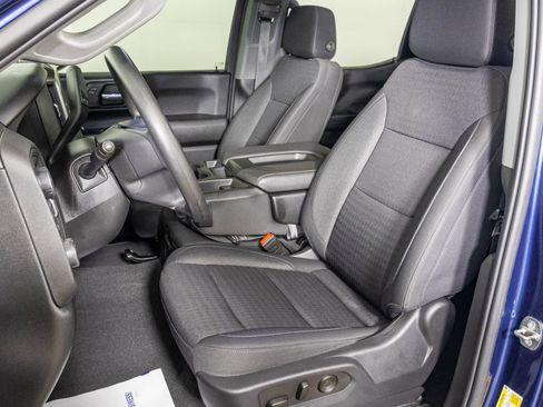 Used 2023 Chevrolet Silverado 1500 Custom w/ LPO, Dark Essentials Package AWD/4WD image 18