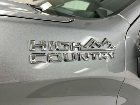 New 2026 Chevrolet Silverado 1500 High Country w/ Technology Package AWD/4WD image 27